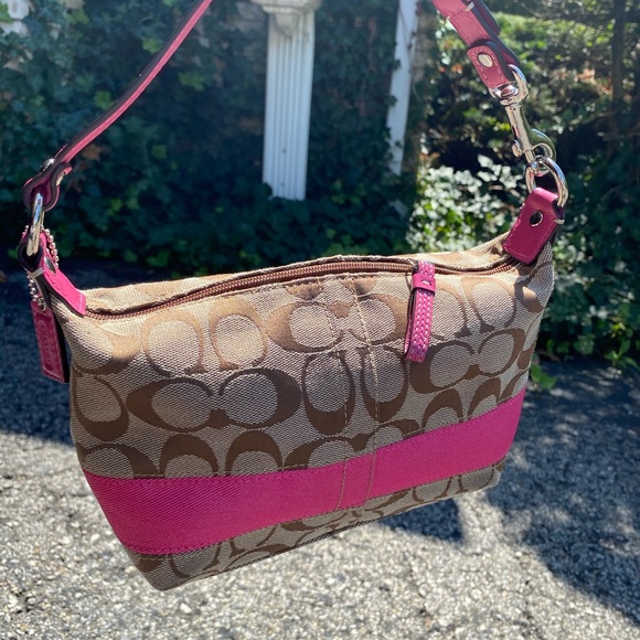 Small coach bag with fish is stripe zip - Picture 2 of 4